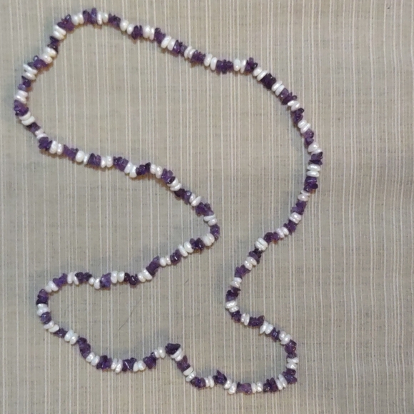 Amethyst and fresh water pearl beaded necklace, new, 36" - Picture 3 of 5